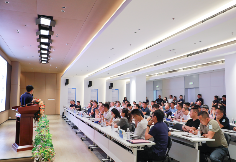 德赢VWIN新品 | 植物照明专属多边形战士VP-E、VP-G，，高集成、超稳固